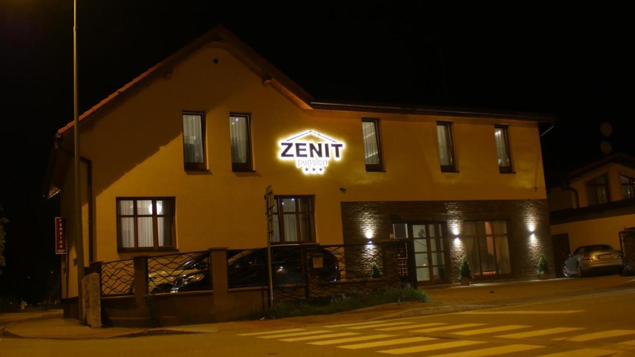 Penzion Zenit Prešov Exteriör bild